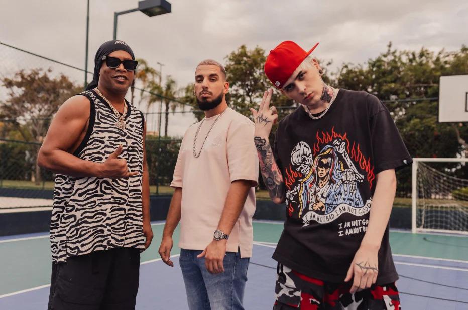 Los Hijos de Morazán sorprenden con famoso artista en su pódcast