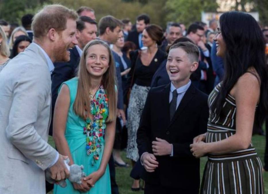 Lo único que lamentó el público es no haber podido ver al pequeño Archie a quien, tras dos días de viaje, todavía no han presentado en público.