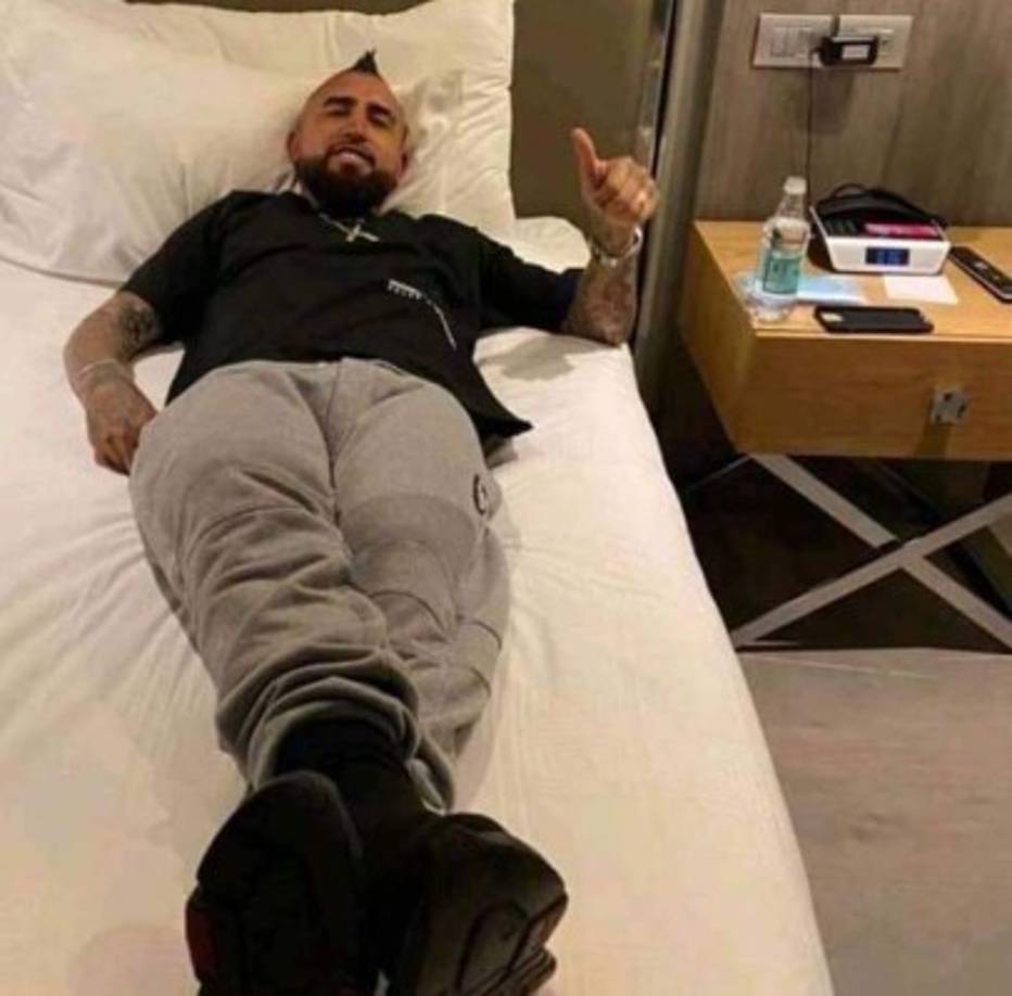 Sin embargo, Arturo Vidal dio positivo por Covid-19 y tuvo que ser hospitalizado... Foto Instagram Arturo Vidal.