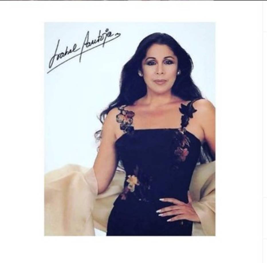 La foto ha generado miles de comentarios burlistas hacía Isabel.