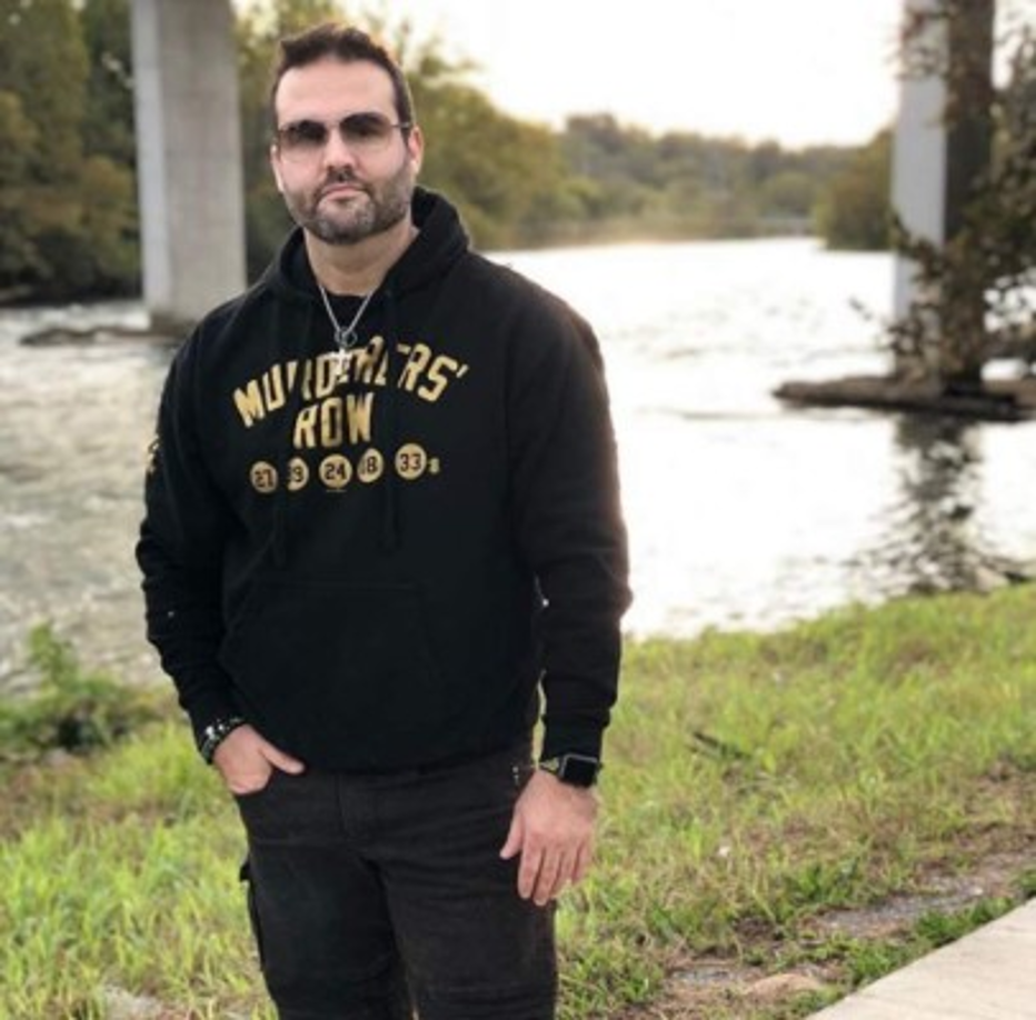 En su cuenta de Instagram (@austin_st_john), el actor estadounidense es seguido por más de 176 mil seguidores, muchos de ellos crecieron viéndolo como el querido 'Power Ranger Rojo'.