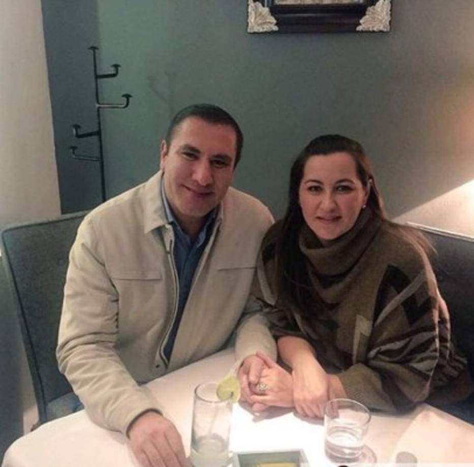 Los mexicanos han mostrado conmoción por medio de las redes sociales por el fallecimiento de la pareja e indignación con las autoridades por la poca información que han brindado del 'misterioso' accidente.