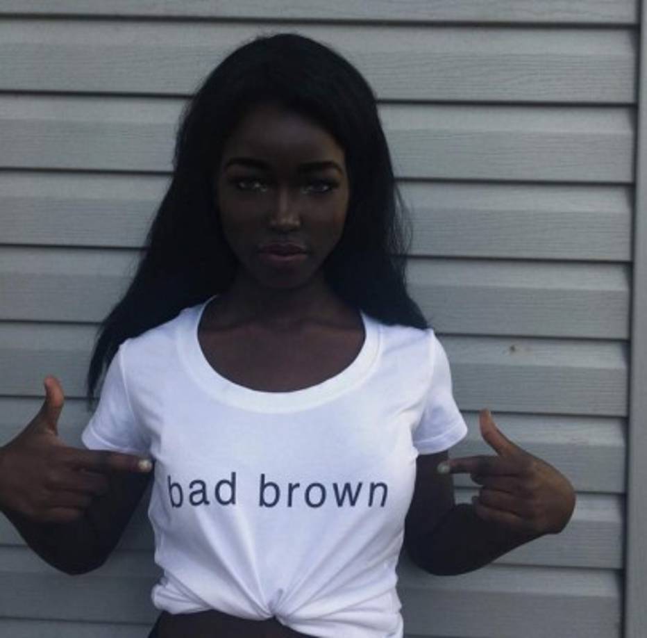 'He perdido tanto tiempo preocupándome por cómo luce mi cabello o mi maquillaje, eso era sólo por complacerlos. Yo usaba eso para copiar a las chicas que consideraba ‘malas’, ya sea la ropa que llevaban o la forma en que se maquillaban”, dice Lola.