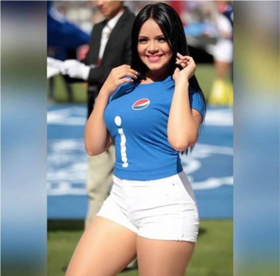 Pamela es una conocida edecán en la capital de Honduras.