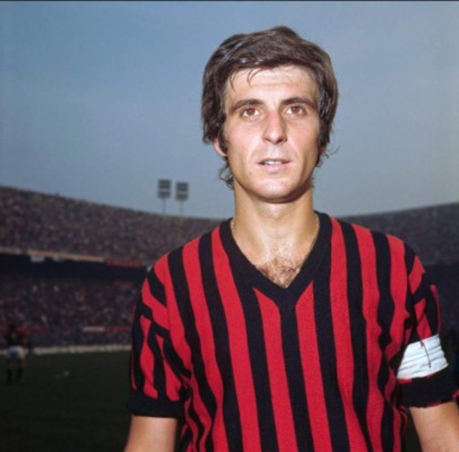 Gianni Rivera, fue el primer jugador italiano en ganar el Balón de Oro, comenzó en la política llegando a convertirse vicesecretario de defensa en el gobierno de Romano Prodi. Además fue diputado y miembro del Parlamento Europeo.