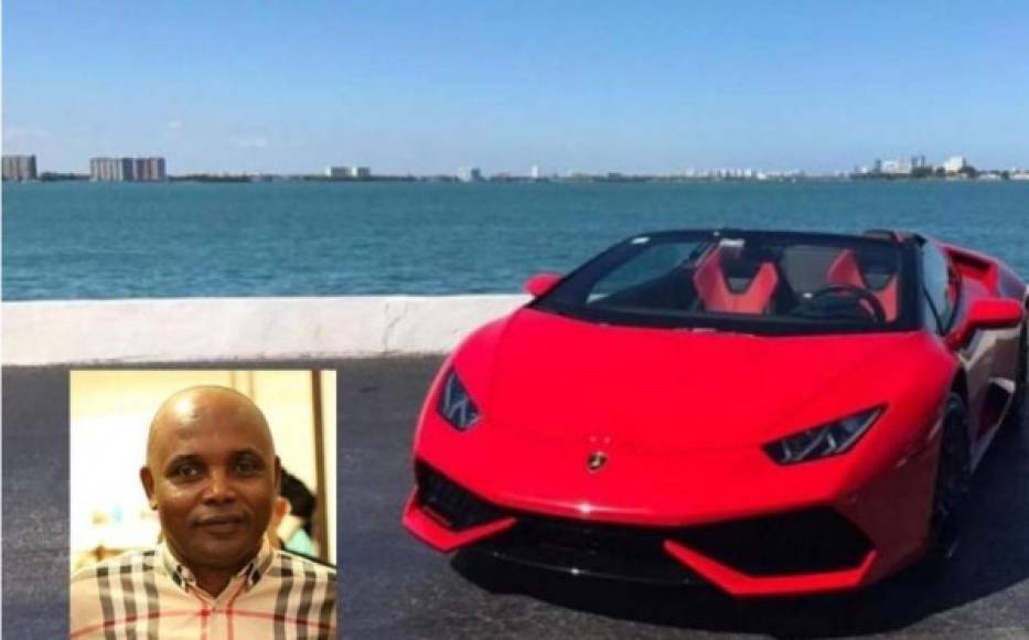 Omar Ambuila, exjefe de la Dirección de Impuestos y Aduanas Nacionales (Dian), fue arrestado por supuestos actos de corrupción. La investigación comenzó cuando Ambuila le regaló un Lamborghini a su hija.