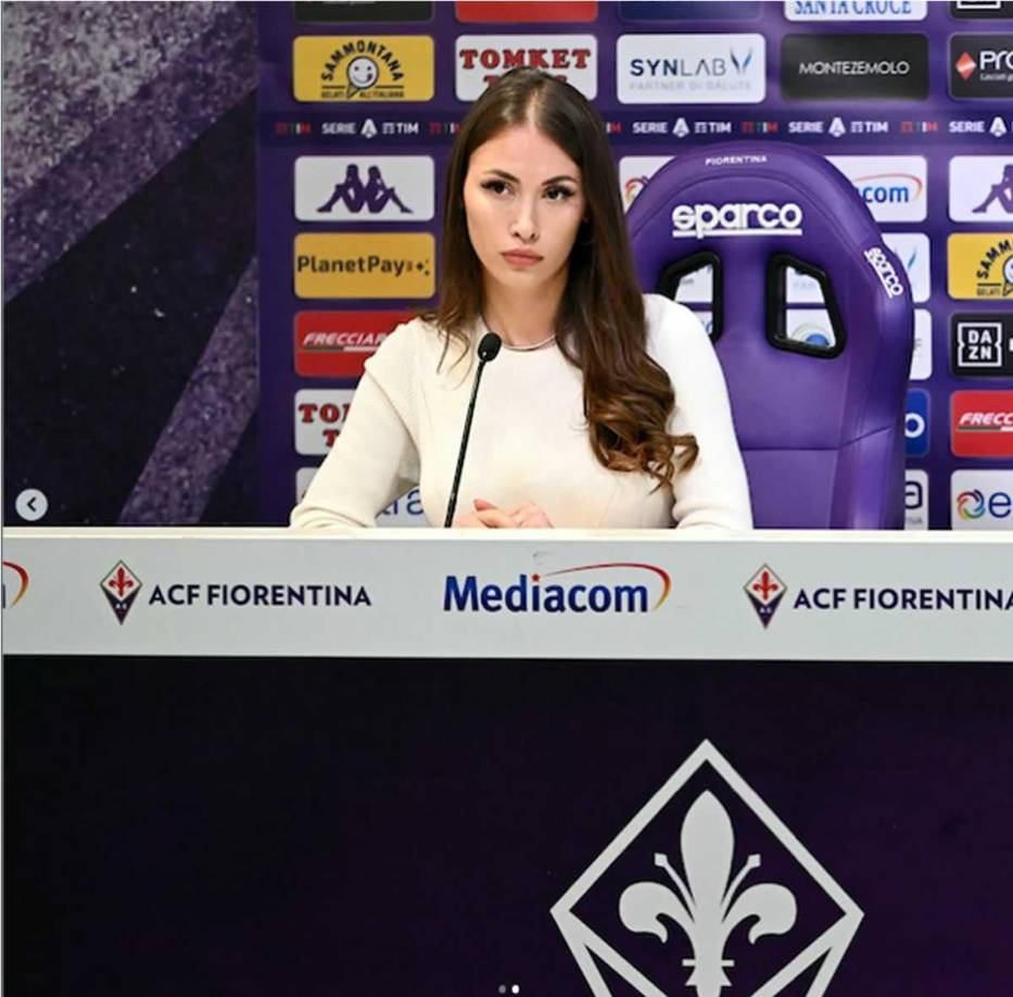Rossella Petrillo es una conocida periodista en Italia que trabaja como jefa de prensa de la Fiorentina.