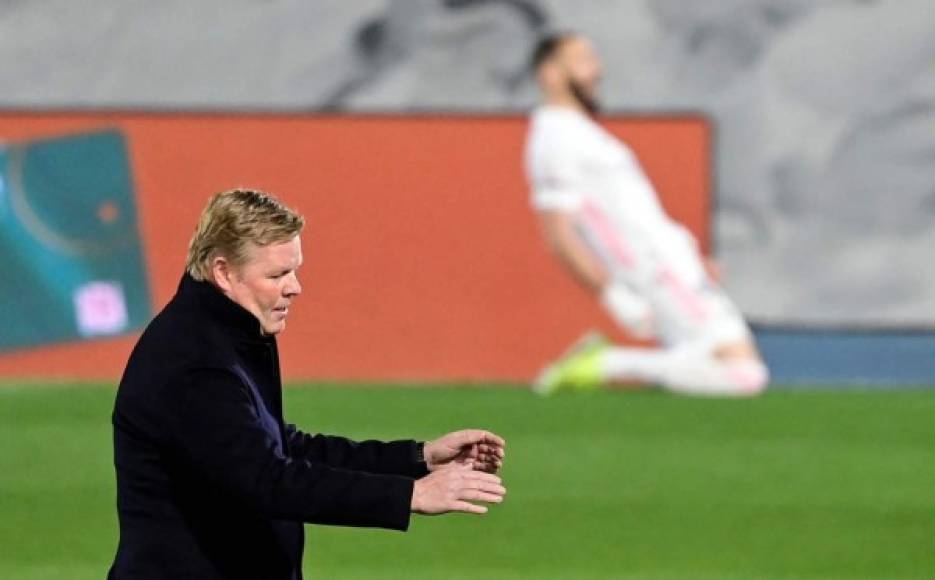 La carita que le quedó a Ronald Koeman tras el taconazo de Karim Benzema.