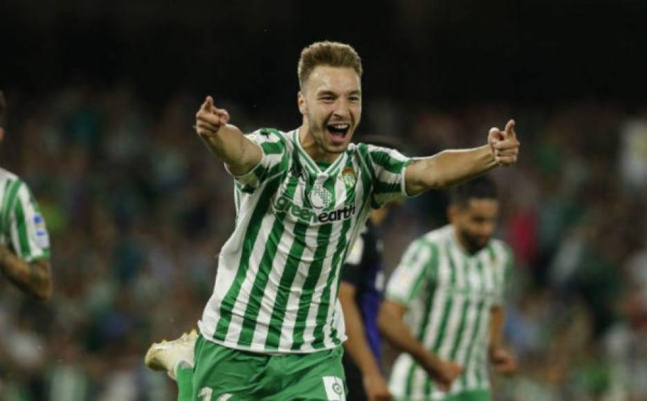 Loren Morón ha marcado 8 goles en la presente campaña con el Real Betis. Medios españoles lo colocan como opción para llegar al Barcelona.