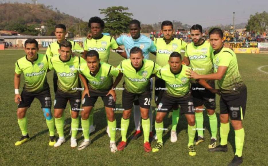 El Real de Minas es el club que ha traído a la Liga de Honduras al atacante ruso. El club juega como local en Danlí, tras 7 jornadas disputadas, milita en la sexta posición con 7 puntos.