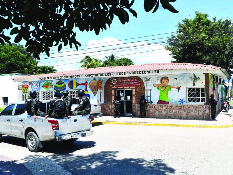 Fiscales y equipos de la Atic siguen con las investigaciones en San Marcos, Santa Bárbara.