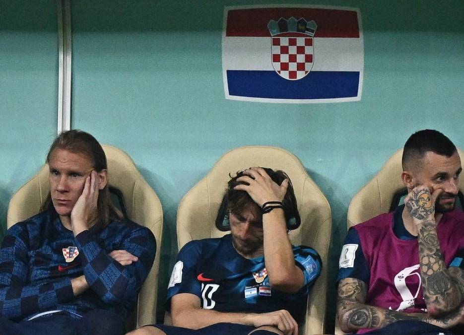 Luka Modric fue reemplazado sobre el tramo final del juego y estaba destrozado.