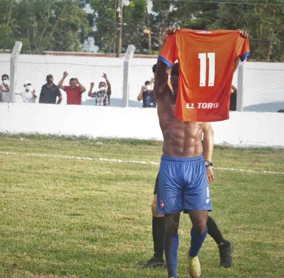 El limeño ha militado en el Marathón, Honduras Progreso y Atlético Choloma. Ahora tendrá su primera aventura con el “Orgullo de Olomán”.