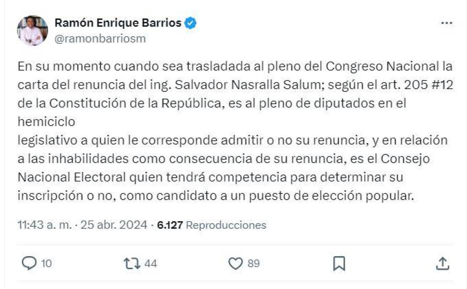Ramón Barrios, diputado de Libre, aseguró que es al pleno del Congreso que corresponde admitir o no la renuncia de Nasralla. 