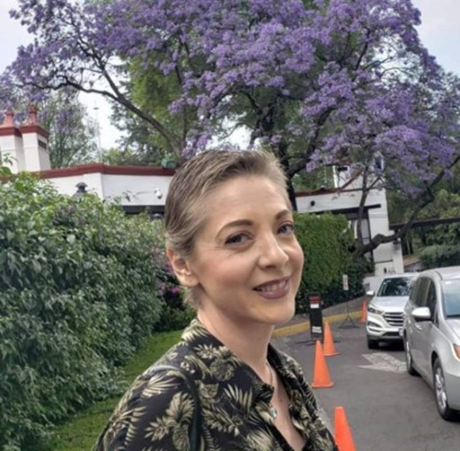 La noticia ha tomado por sorpresa a todos, y es que ella se mostraba activa en redes sociales donde compartía fotos con sus fans.