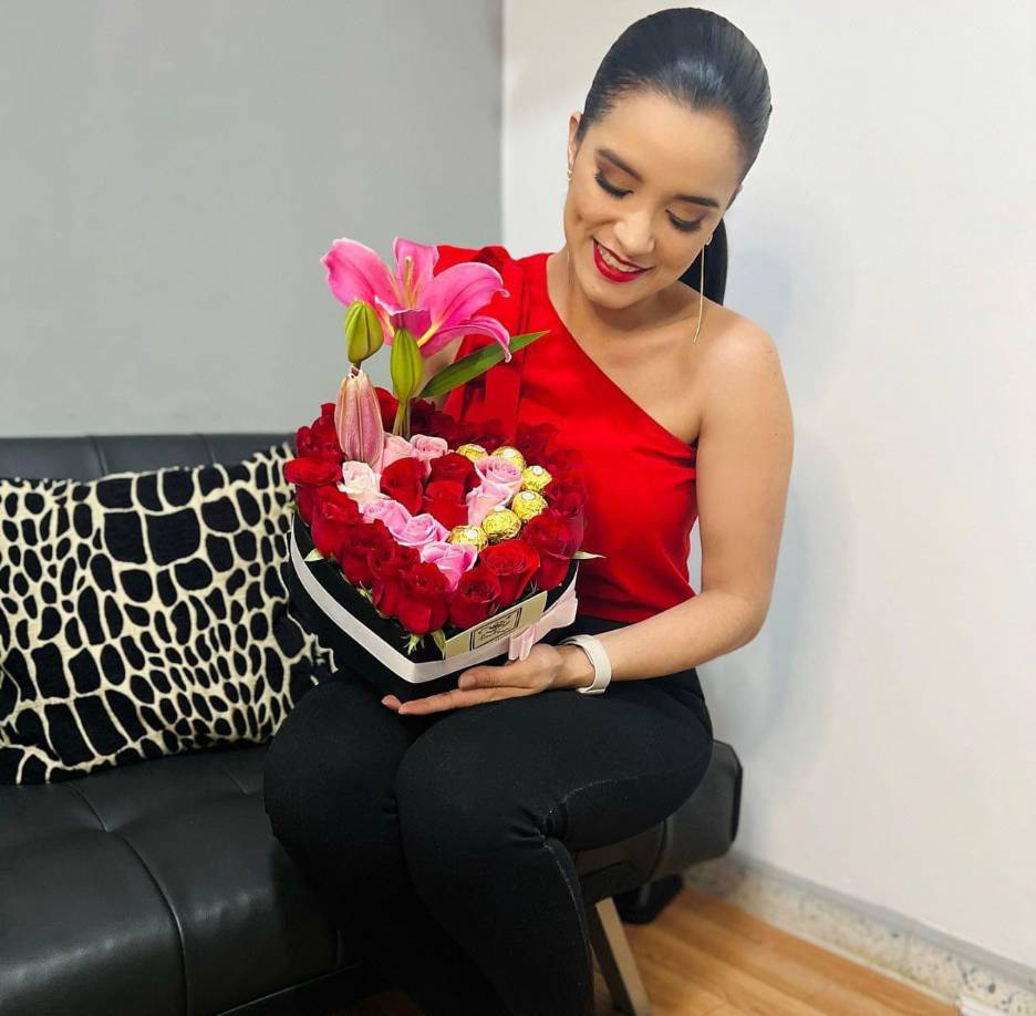 Eduardo Maldonado, quien estuvo presente en la transmisión, aclaró que la razón de la presencia de Francy en el programa era precisamente porque hoy, viernes ella dejará la empresa para dedicarse a sus nuevos emprendimientos