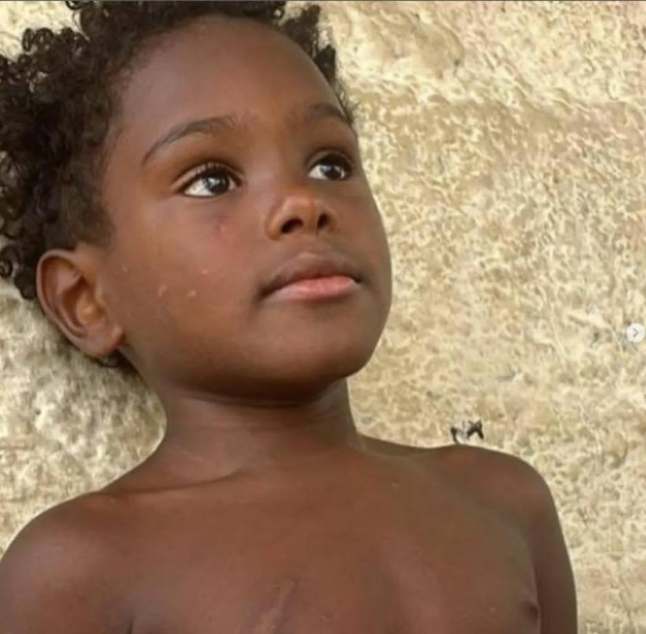 Las autoridades están buscando a una <b>mujer en motocicleta</b>, señalada como la principal responsable de estos hechos.