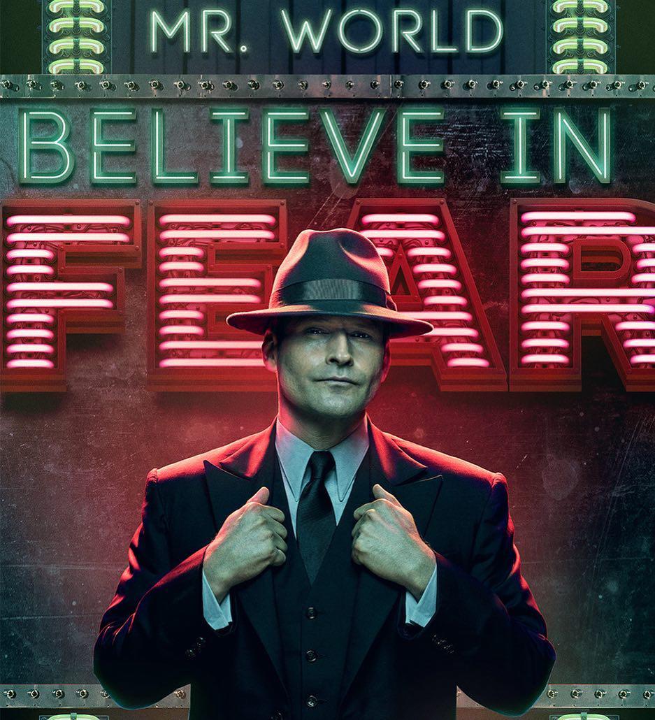 Crispin Glover de Volver al futuro es demandado por presunto cautiverio