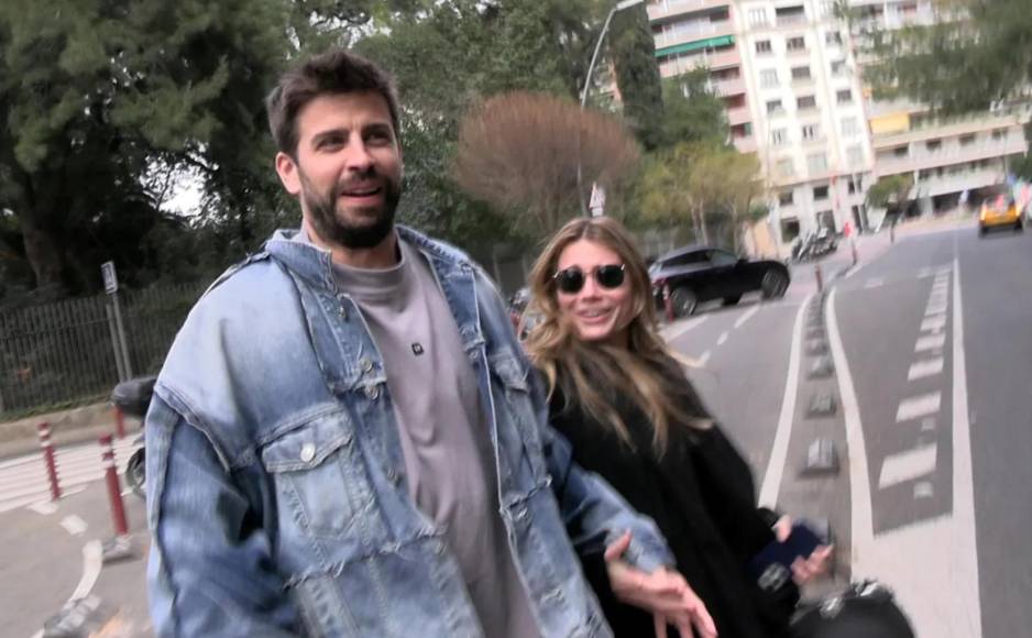 Piqué le habría sido infiel a Clara y la chica reaccionó enfadada al extremo de irse de la habitación. Sin embargo, el exdefensor compartió una foto con su nueva pareja y ella lo perdonó.