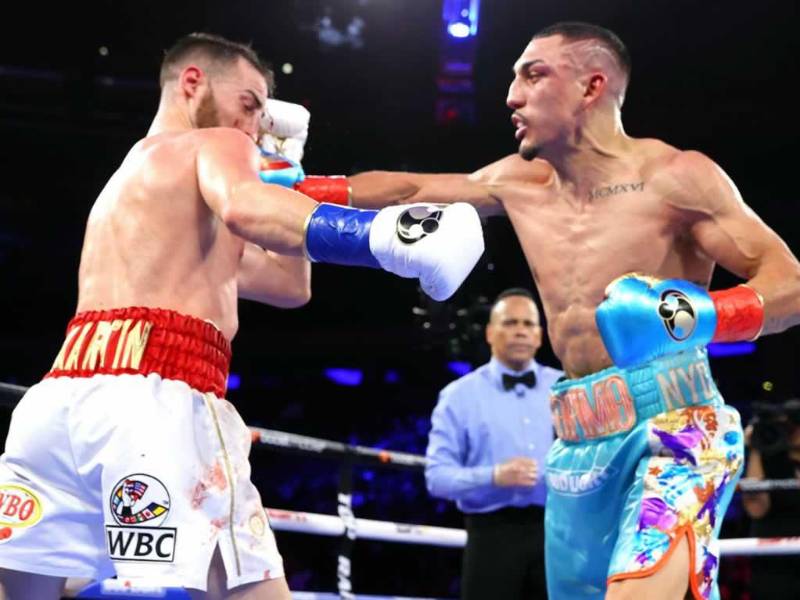 A Teófimo López le costó vencer al español Sandor Martín en el Madison Square Garden de Nueva York.