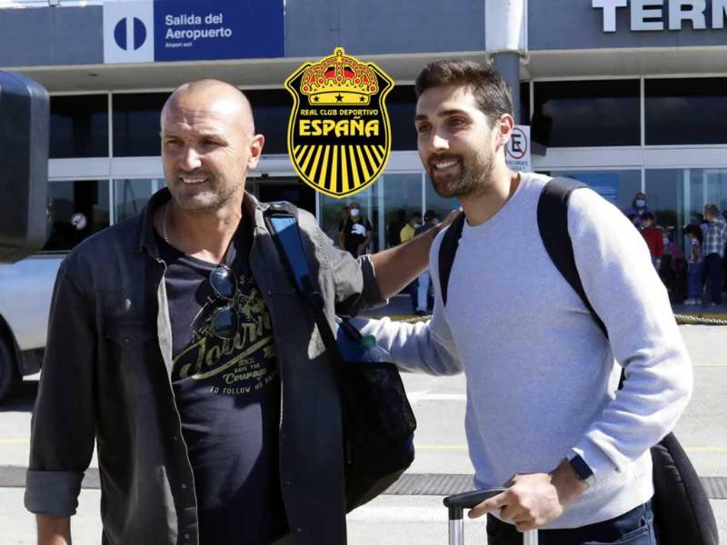 Julio ‘Palomo‘ Rodríguez ya está en Honduras para dirigir al Real España.