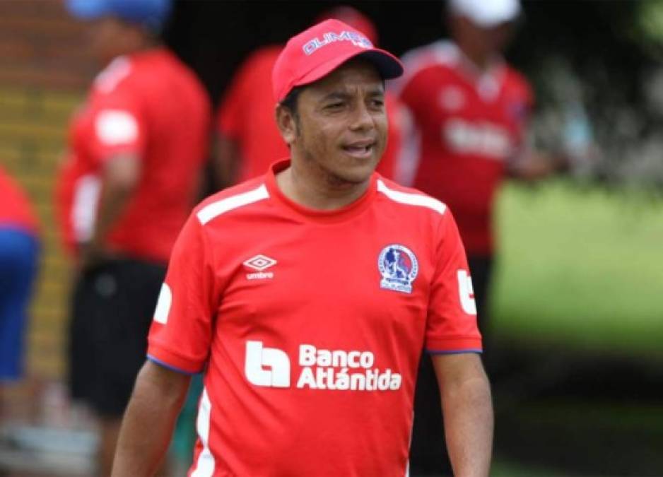 Dani Turcios se ha presentado como una opción para dirigir al Juticalpa FC, que descendió a la Segunda División.