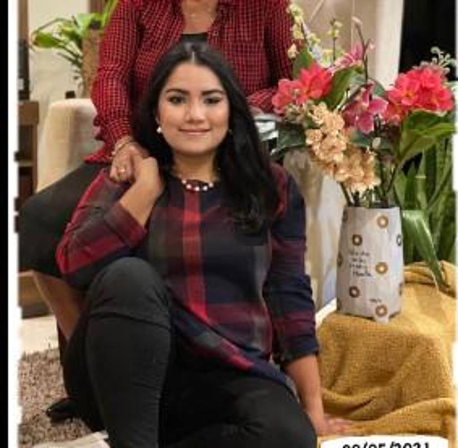 Las autoridades indicaron que la mujer fue estrangulada porque su cuerpo presentaba marcas en el cuello.