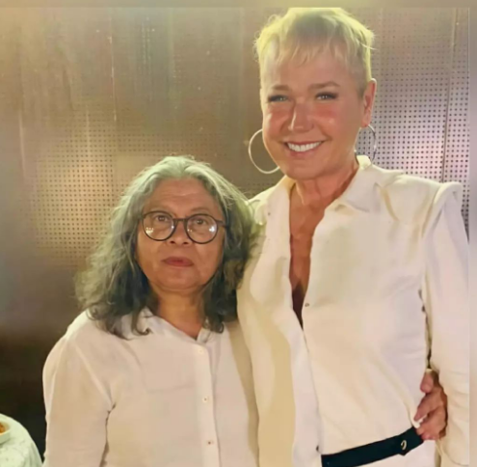 La artista volvió a Globo en 2021, canal al que dejó en 2015 después de 29 años, para un documental sobre su vida que todavía está siendo producido y en el que se reencontrará después de 19 años con su antigua empresaria Marlene Mattos, con quien tuvo varias polémicas. 