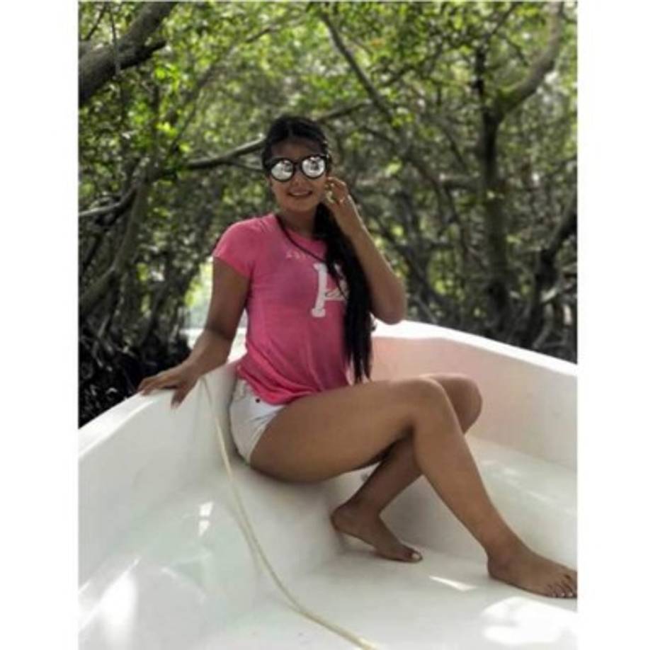 Bella Siloet - Hermosa edecán, modelo y novia del futbolista del Real España, Jhow Benavídez.