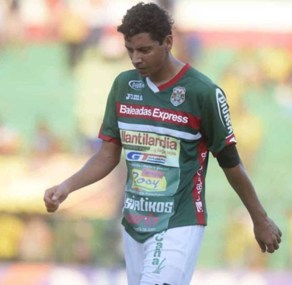 A Mauricio Sabillón no se le renovaría el contrato en el Marathón. El lateral derecho, de 39 años, ya no tendría lugar en el equipo verdolaga.