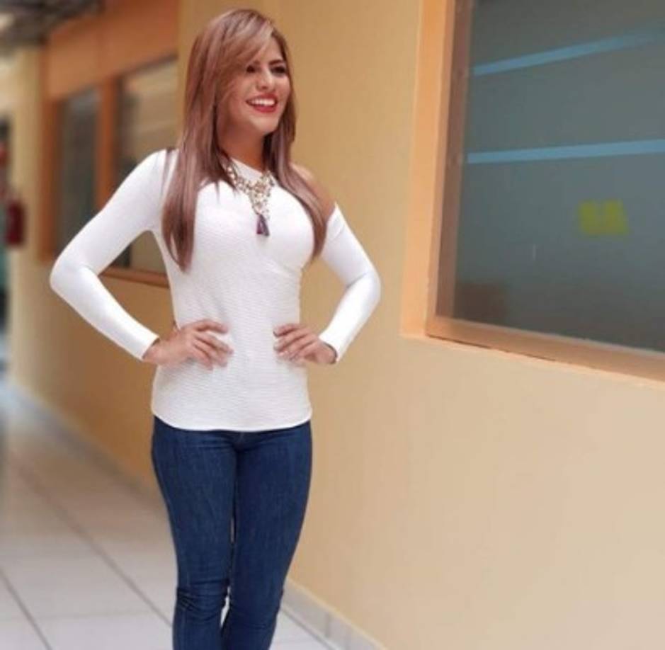 'Estamos muy contentos, hemos pasado por momentos difíciles. Pero Dios ha sido bueno', comentó Espinal, mientras se encontraba transmitiendo desde su casa.<br/>