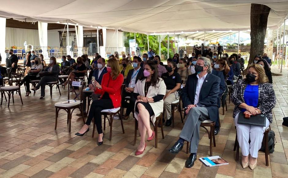 Asistieron representantes del Sigadenah, Unicef y del Gobierno hondureño.