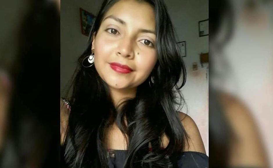 Familiares de Claudia Flores pidieron justicia ante su muerte.