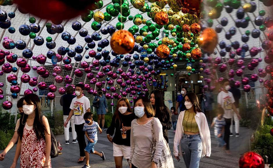 OMS y Casa Blanca envían mensajes tranquilizadores sobre ómicron