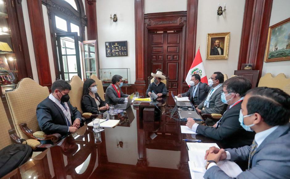 Castillo fue citado para declarar en una investigación sobre las denuncias de que su gobierno interfirió en los ascensos militares.