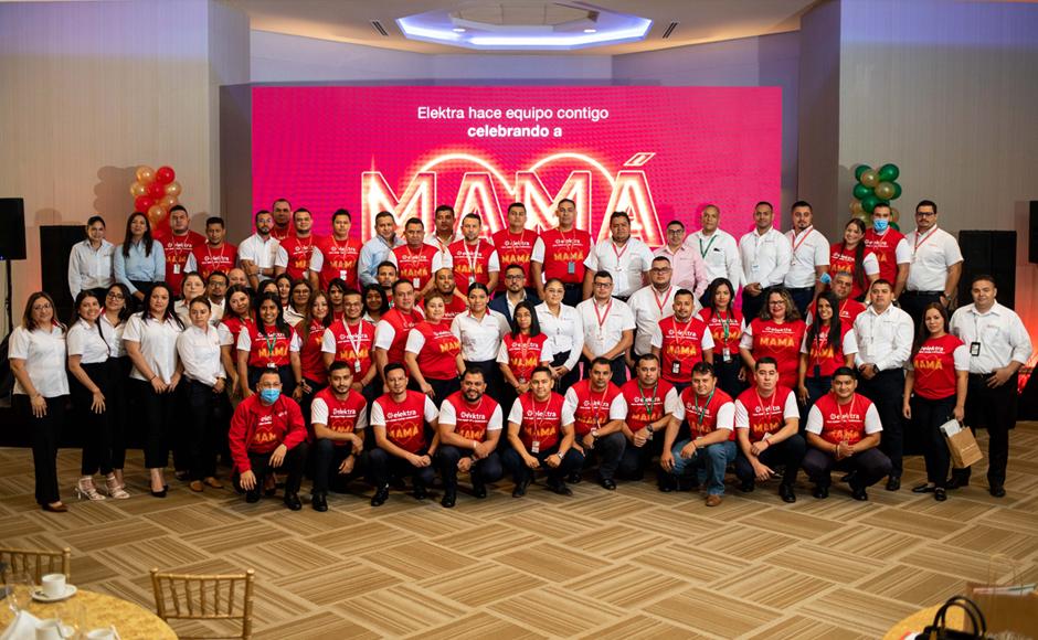 Tiendas Elektra presenta campaña “Elektra hace equipo contigo celebrando a Mamá”