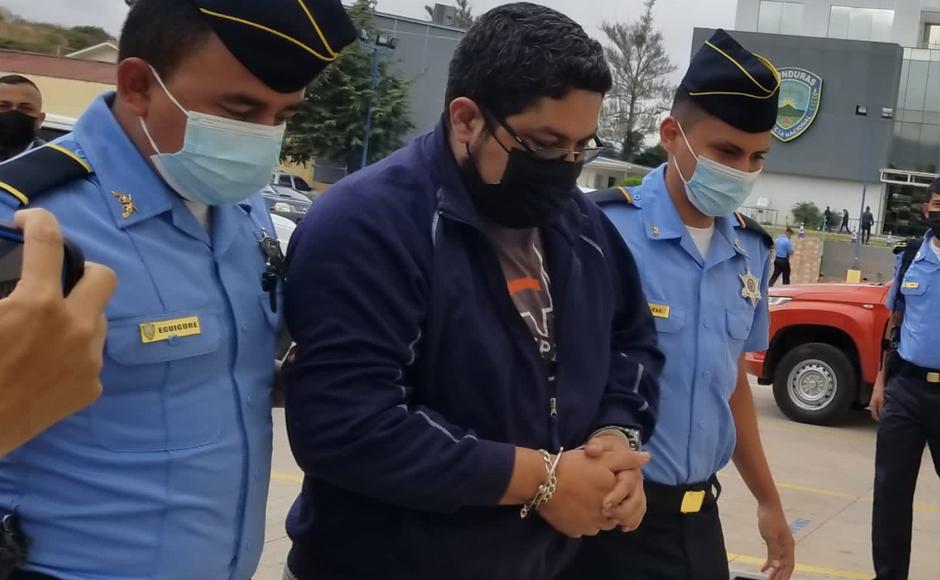 Recibe más de 23 años de cárcel tras aceptar que mató a un conductor y ayudante de bus