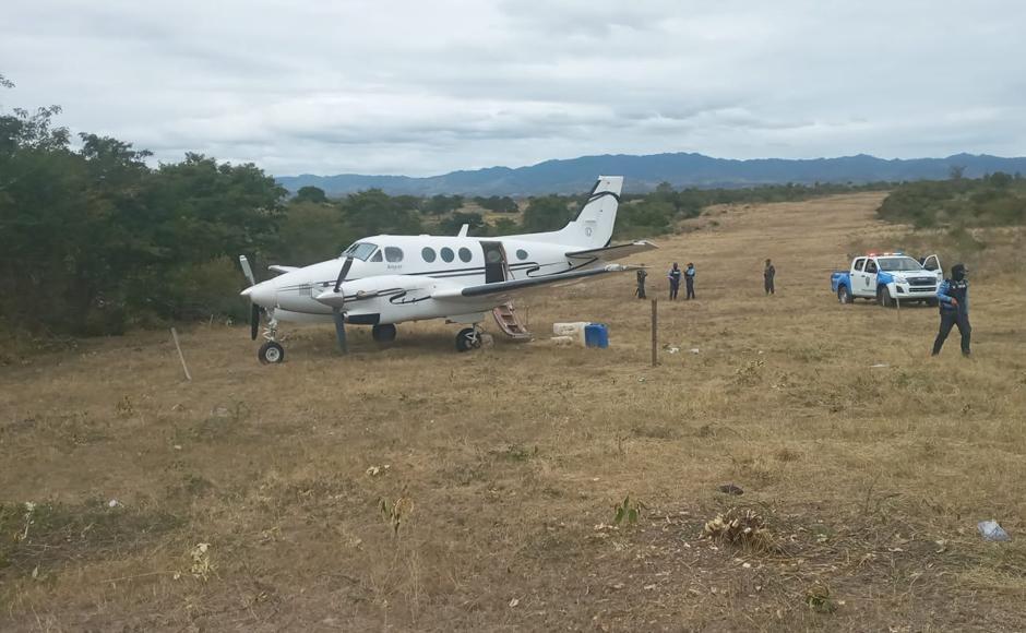 Esta es la avioneta que encontraron las autoridades hace unos días en el departamento oriantal de Olancho.