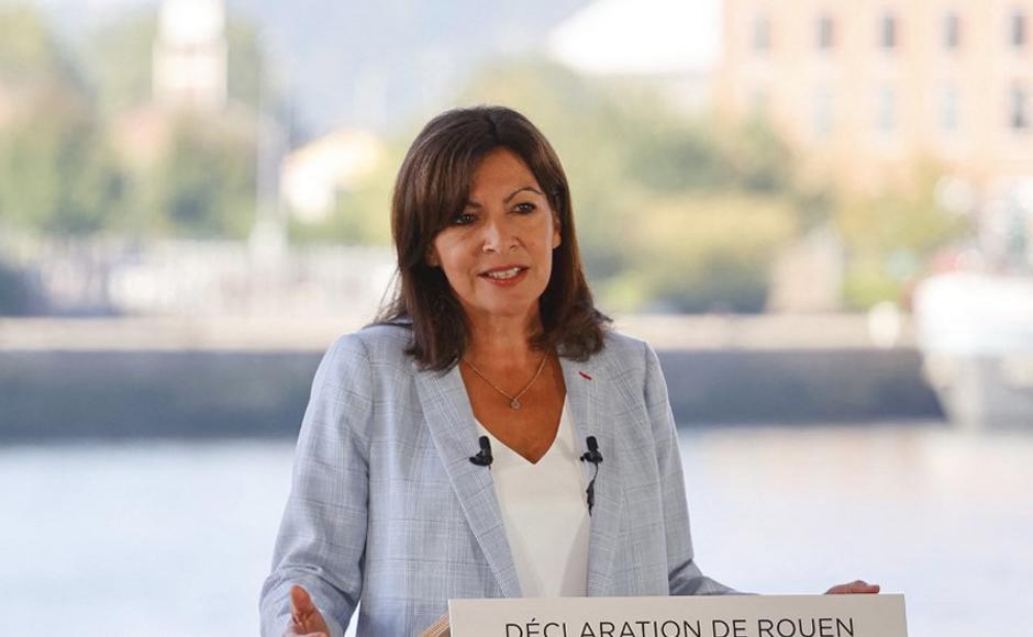 La alcaldesa de París se lanza a la carrera por presidir Francia