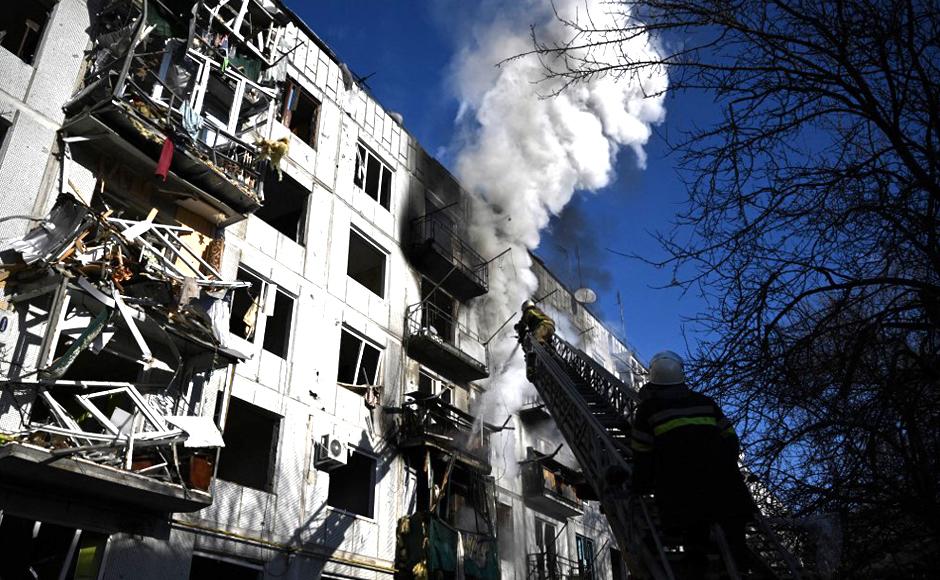 Desolación, bombardeos y cadáveres calcinados en el este de Ucrania