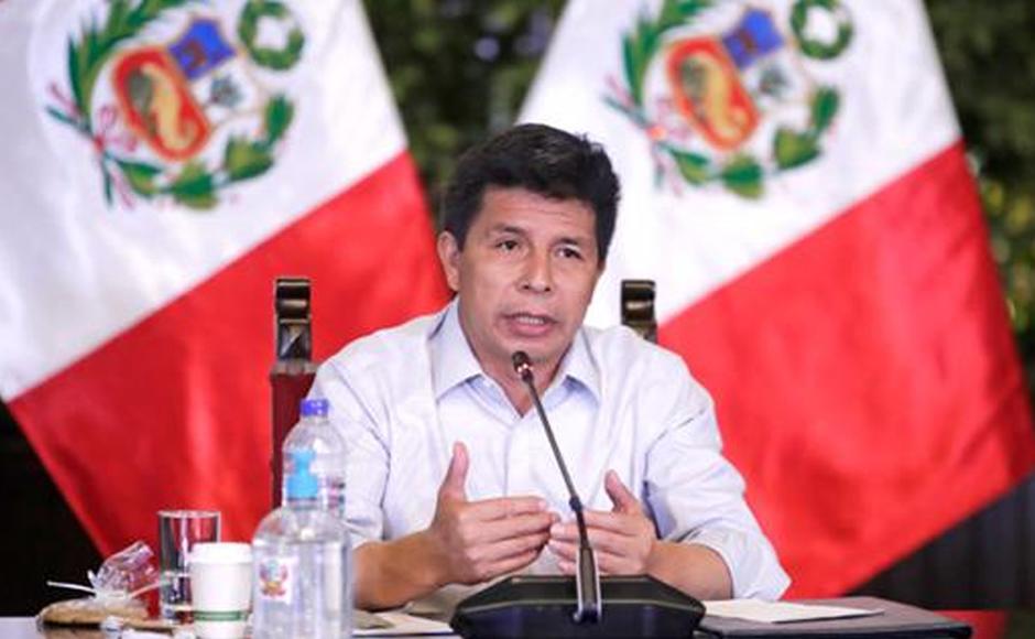 Congreso de Perú decide si abre proceso de destitución a Castillo