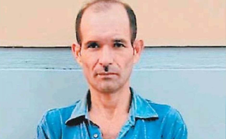 Momento en que el femicida fue capturado por las autoridades.