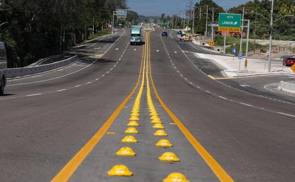 Carretera CA-5, de Tegucigalpa a Puerto Cortés.