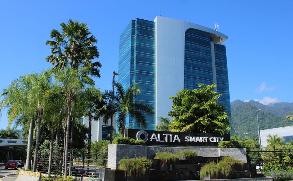 Altia contratará a más de 400 agentes bilingües