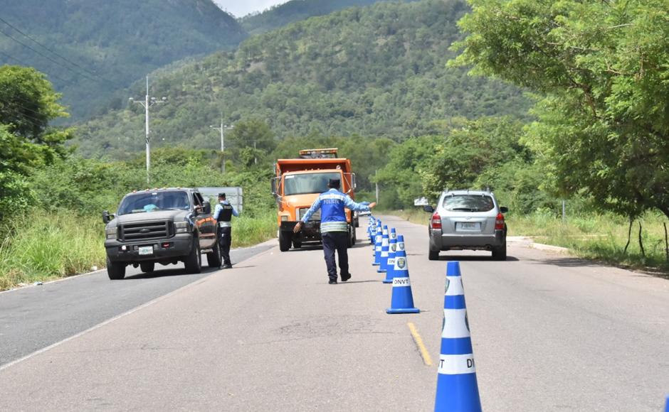 Piden a dueños de vehículos sustituir placas iniciando con terminaciones 1 y 2