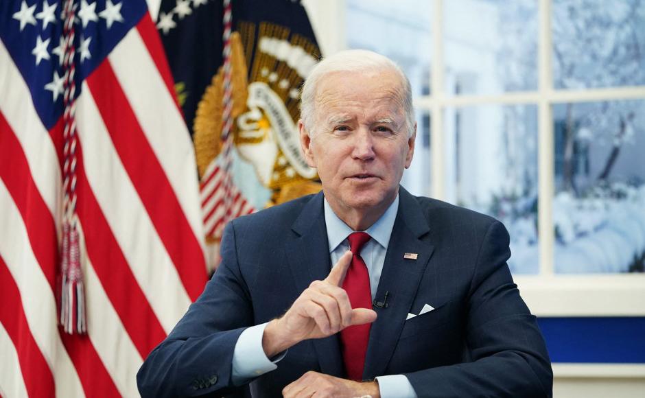 Biden y Trump se enfrentan a distancia, un año después del asalto al Capitolio