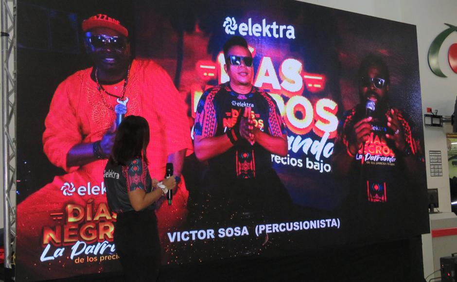 Kazzabe se enlazó en vivo desde Miami para estar presente en el lanzamiento oficial de la campaña de Tiendas Elektra.