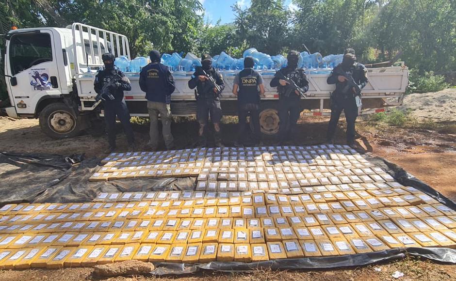 Prisión preventiva contra tres acusados de tráfico de 470 kilos de supuesta cocaína