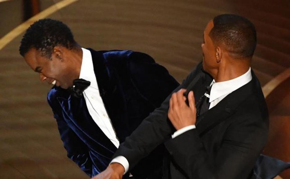 ¿Le deberían quitar el Oscar a Will Smith tras bofetear a Chris Rock?