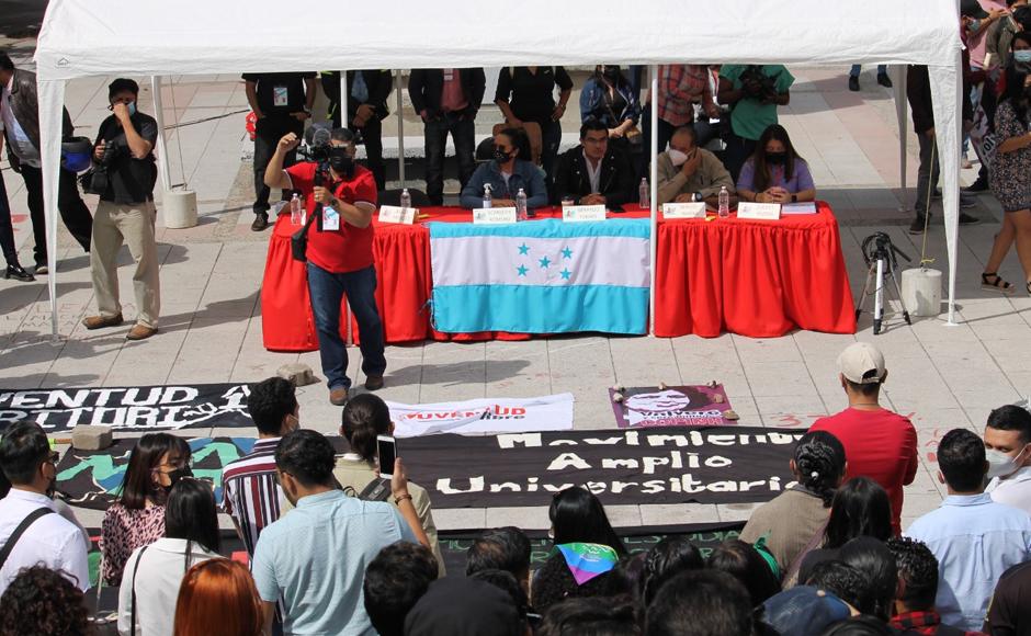 Proponen a nuevo gobierno crear Secretaría de la Juventud y ampliar presupuesto de la Unah